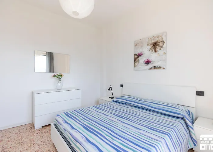 Casa Martina By Design דירה Perledo